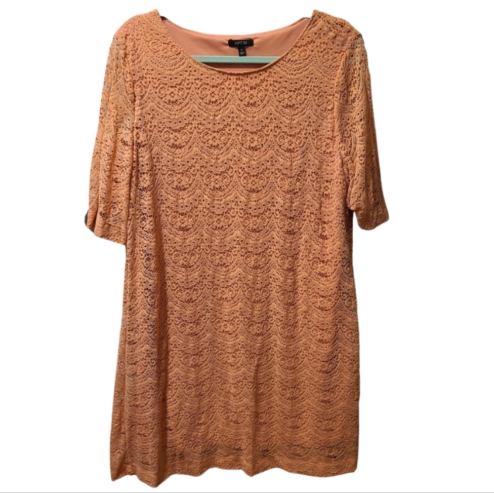 LIKE NEW! *BUNDLE 2 ITEMS, GET 1 FREE TOP!* Peach Light Dress, Built In Slip⭐️XL